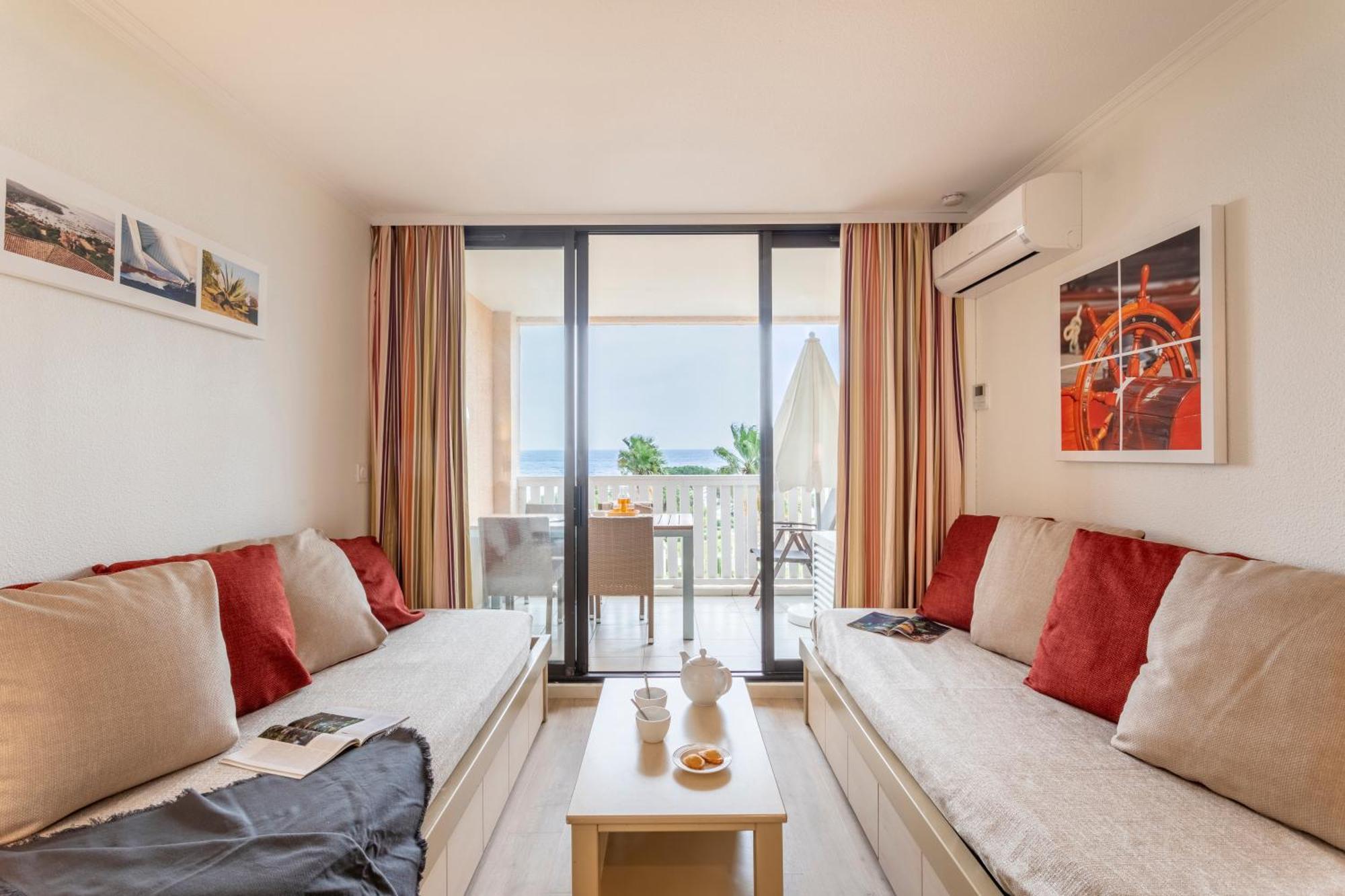 Residence Pierre & Vacances L'Anse De Pramousquier Ле-Лаванду Экстерьер фото